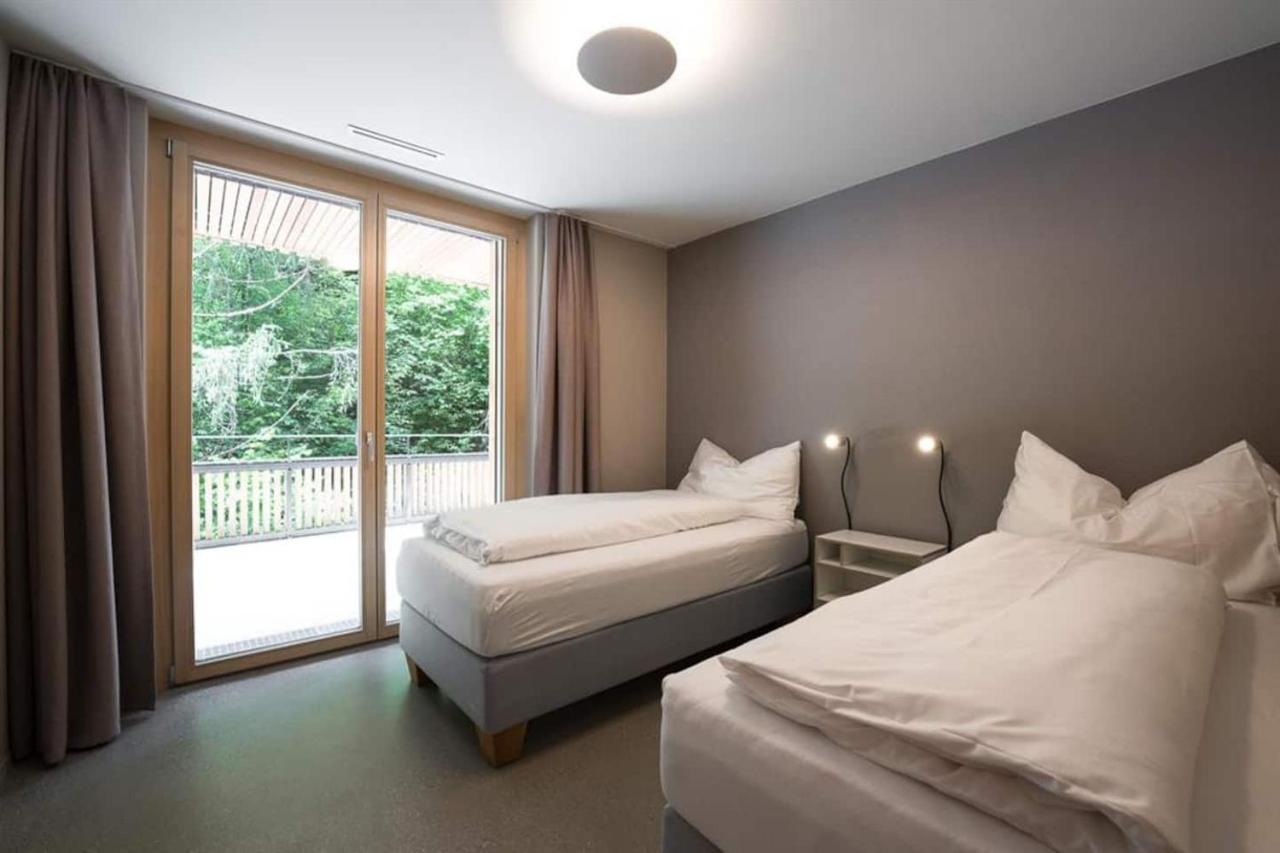Ferienwohnung 3,5 Zimmer direkt an Ski- und Bikepiste Flims Exterior foto