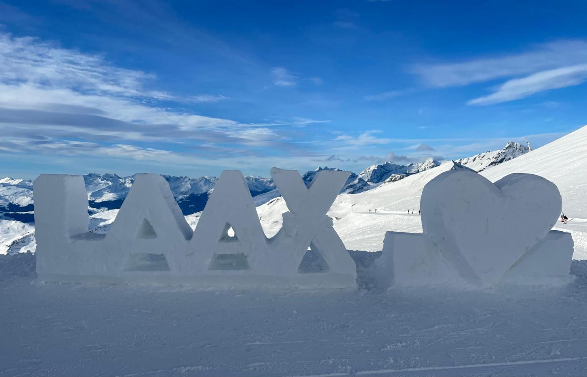 Ferienwohnung 3,5 Zimmer direkt an Ski- und Bikepiste Flims Exterior foto